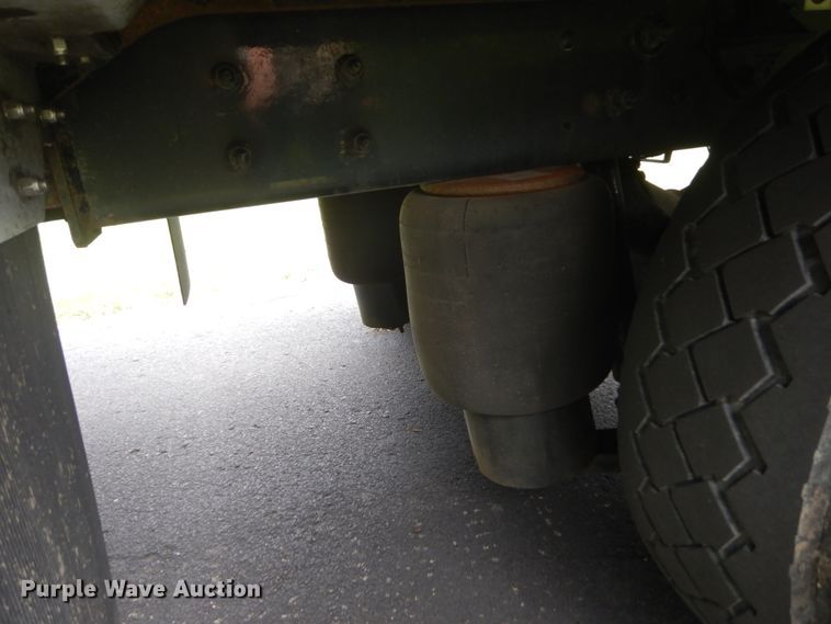 image for item FX9202 2016 Kenworth T370  rollback truck