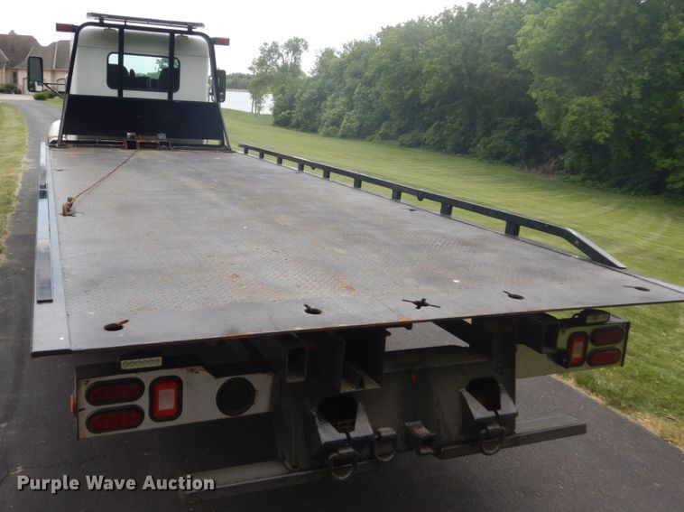 image for item FX9202 2016 Kenworth T370  rollback truck