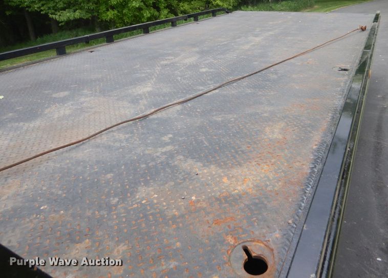 image for item FX9202 2016 Kenworth T370  rollback truck