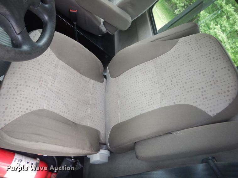 image for item FX9202 2016 Kenworth T370  rollback truck