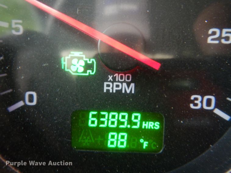 image for item FX9202 2016 Kenworth T370  rollback truck