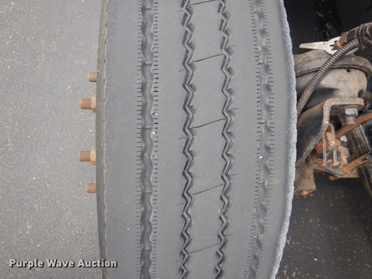 image for item FX9202 2016 Kenworth T370  rollback truck