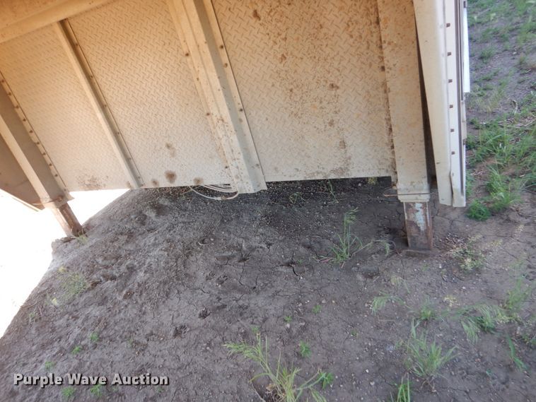 image for item GA9123 2008 Barrett livestock trailer