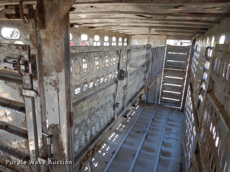 image for item GA9123 2008 Barrett livestock trailer