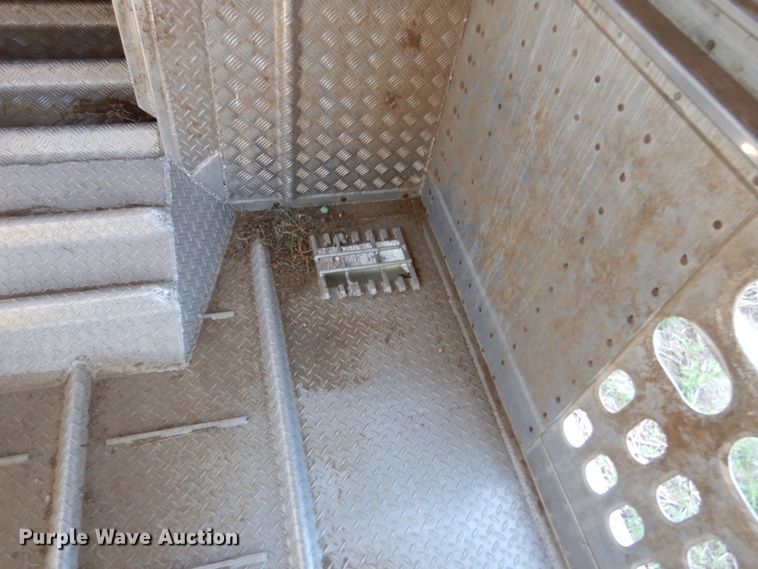 image for item GA9123 2008 Barrett livestock trailer