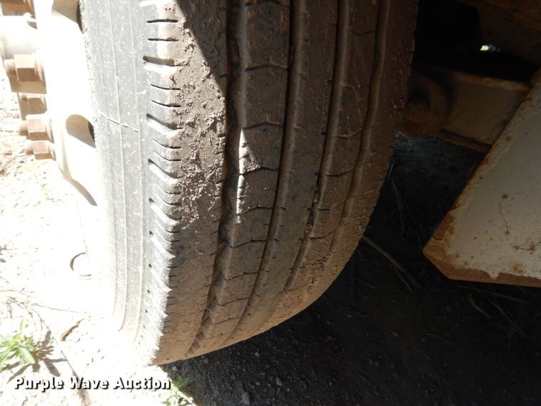 image for item GA9123 2008 Barrett livestock trailer