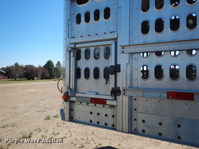 image for item GA9123 2008 Barrett livestock trailer