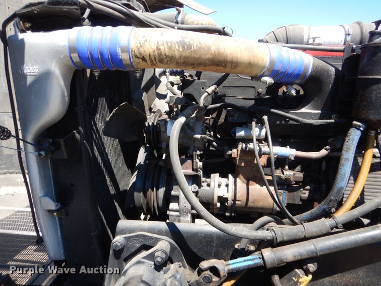 image for item GA9124 1997 Peterbilt 379  semi truck