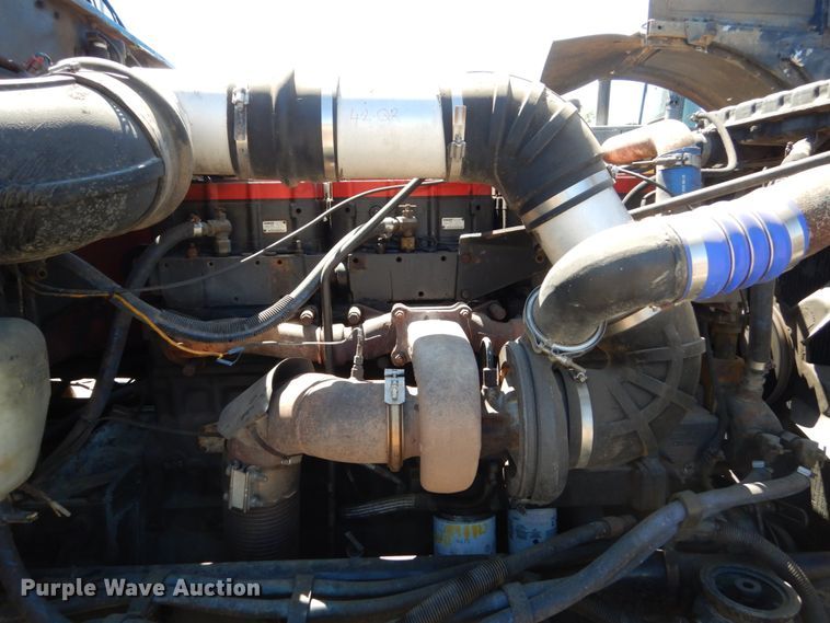 image for item GA9124 1997 Peterbilt 379  semi truck