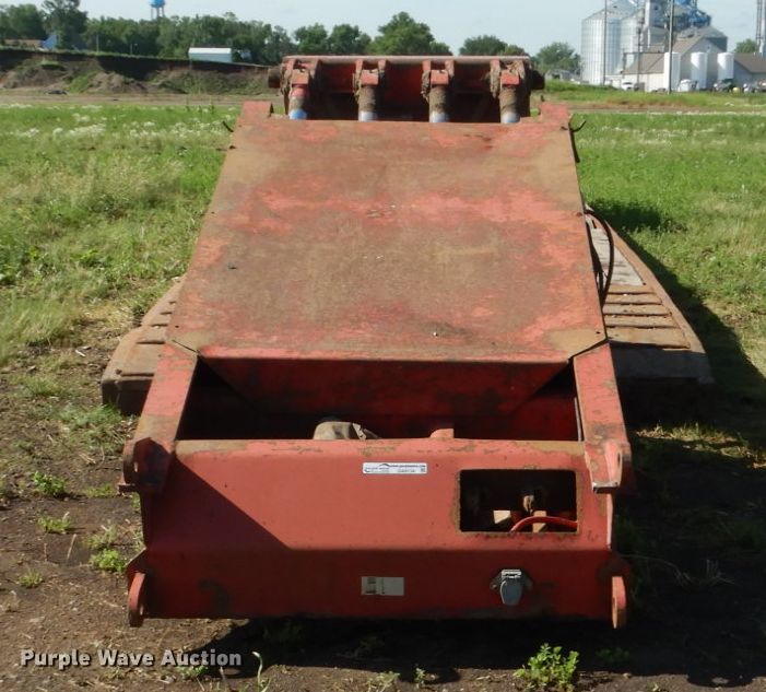 image for item GA9134 1996 Talbert TD41W-40-LRG-RA-1-11-EC22 low boy equipment trailer