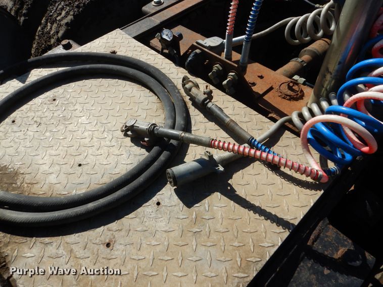 image for item GA9138 1987 Ford LTL9000  semi truck