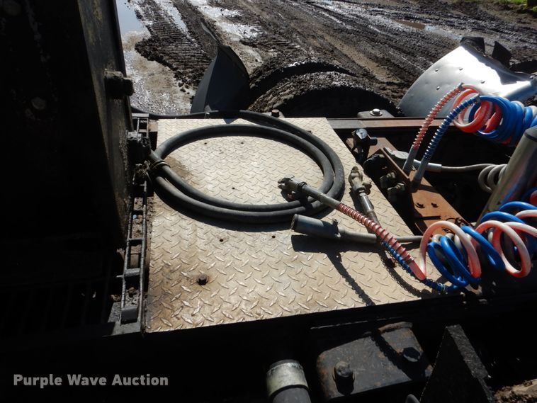 image for item GA9138 1987 Ford LTL9000  semi truck