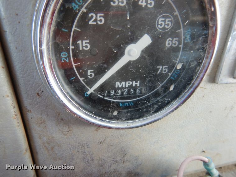 image for item GA9138 1987 Ford LTL9000  semi truck