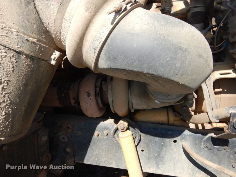 image for item GA9138 1987 Ford LTL9000  semi truck