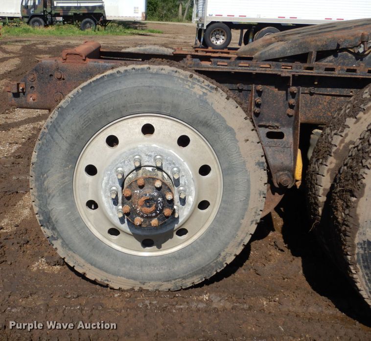 image for item GA9138 1987 Ford LTL9000  semi truck