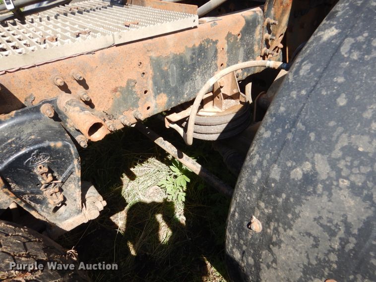 image for item GA9141 2007 Mack CXN613  semi truck