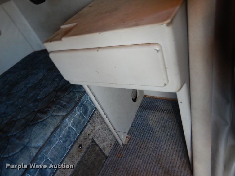 image for item GA9141 2007 Mack CXN613  semi truck