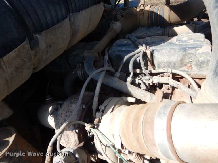 image for item GA9141 2007 Mack CXN613  semi truck