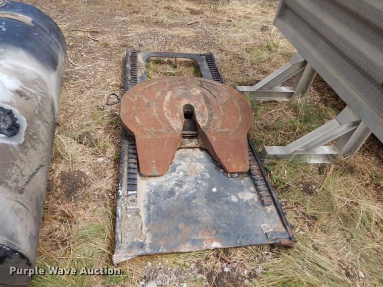 image for item GA9146 Truck parts