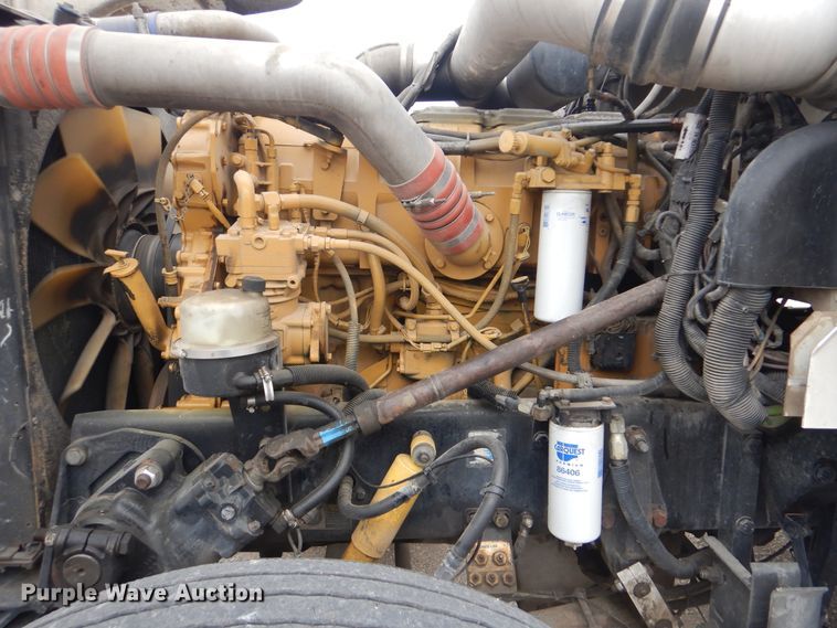 image for item GM9060 2005 Peterbilt 378  semi truck