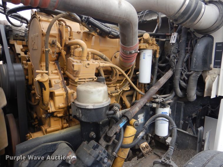 image for item GM9060 2005 Peterbilt 378  semi truck