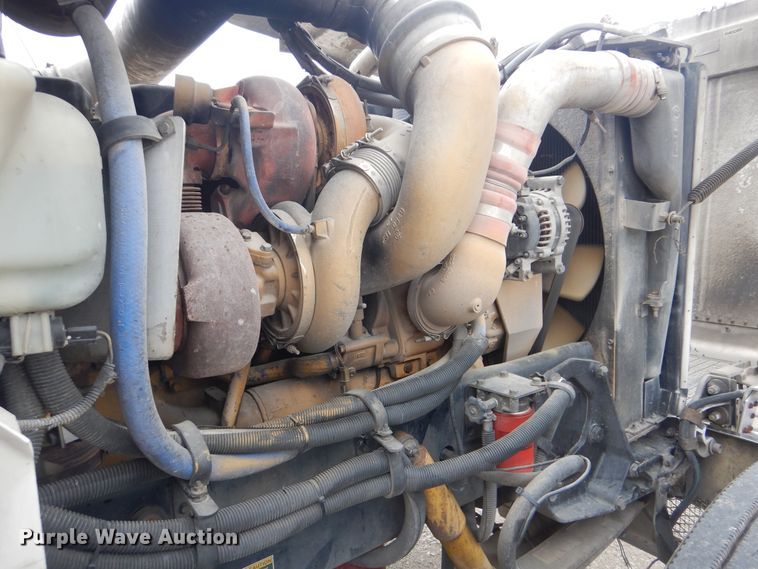 image for item GM9060 2005 Peterbilt 378  semi truck