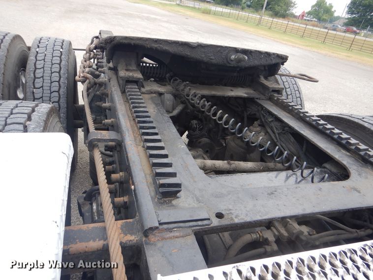 image for item GM9060 2005 Peterbilt 378  semi truck