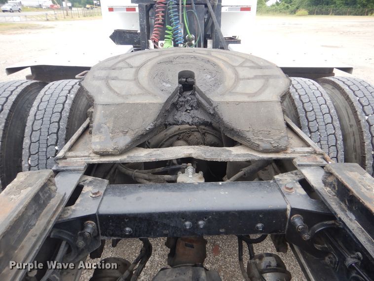 image for item GM9060 2005 Peterbilt 378  semi truck