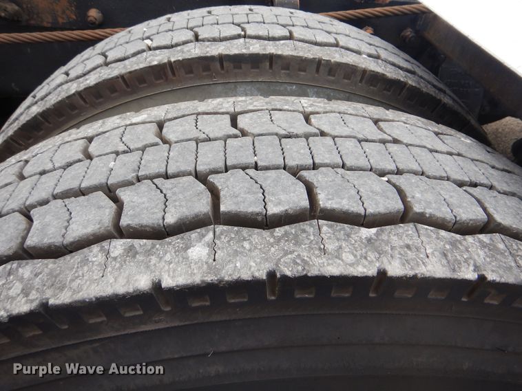 image for item GM9060 2005 Peterbilt 378  semi truck