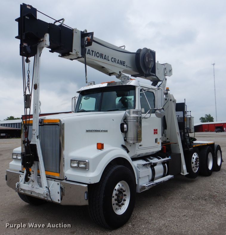 image for item GM9063 2011 Western Star 4900FA  crane truck