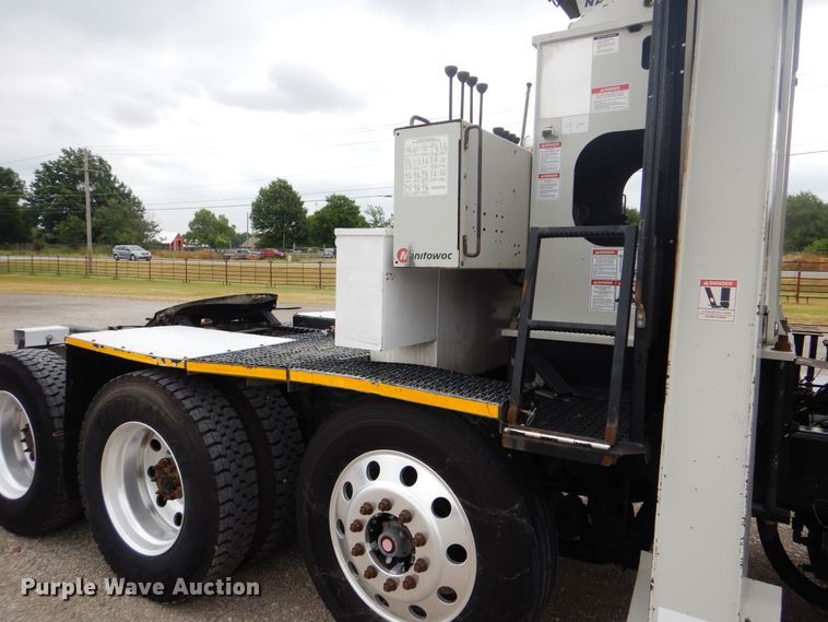 image for item GM9063 2011 Western Star 4900FA  crane truck