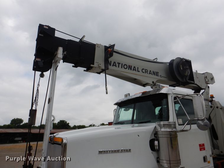 image for item GM9063 2011 Western Star 4900FA  crane truck