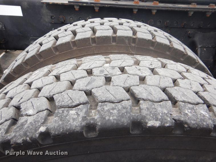 image for item GM9063 2011 Western Star 4900FA  crane truck