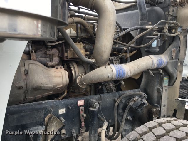 image for item GM9063 2011 Western Star 4900FA  crane truck