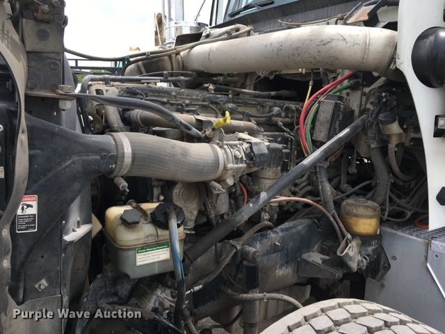 image for item GM9063 2011 Western Star 4900FA  crane truck