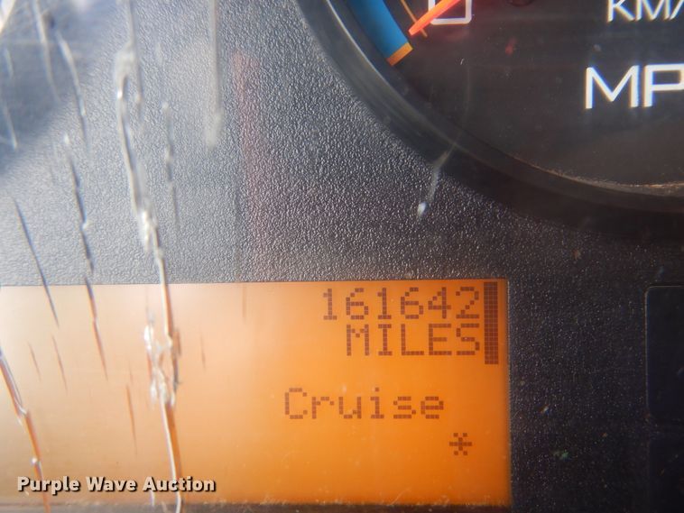 image for item GM9069 2008 International 7500  crane truck