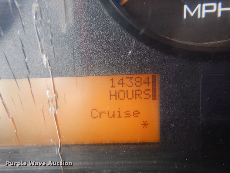 image for item GM9069 2008 International 7500  crane truck