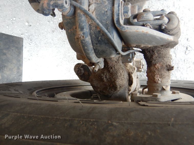 image for item GM9069 2008 International 7500  crane truck