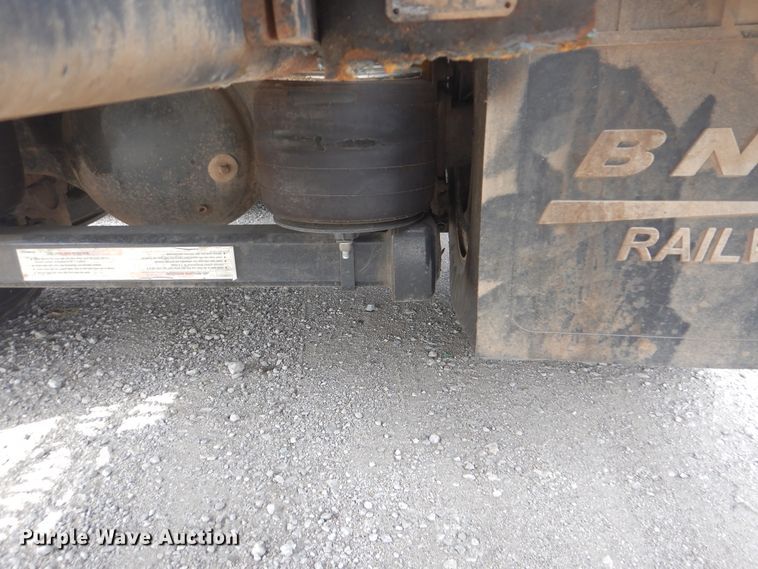 image for item GM9069 2008 International 7500  crane truck