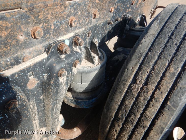 image for item GM9218 1990 Kenworth T600  semi truck