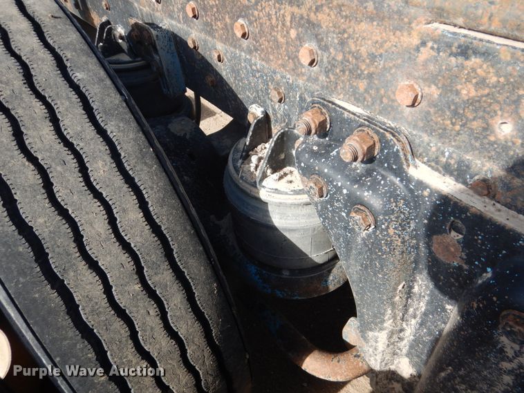 image for item GM9218 1990 Kenworth T600  semi truck