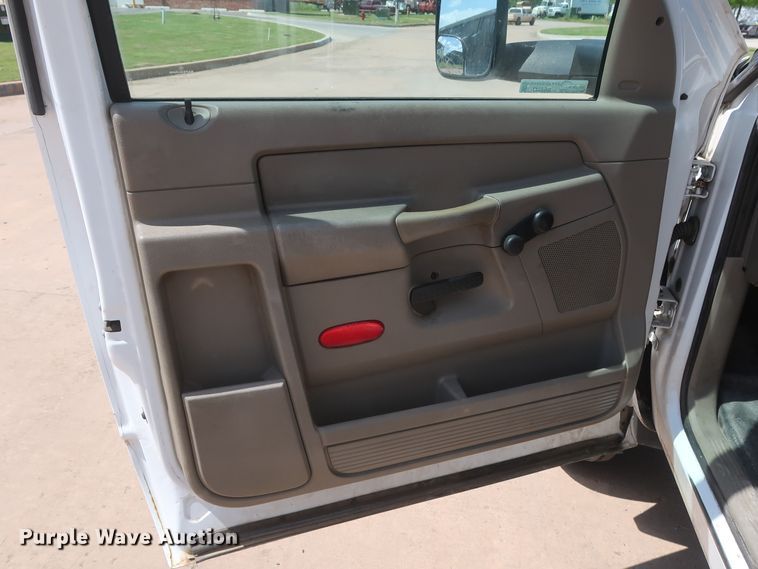 image for item GS9937 2008 Dodge Ram 4500  refrigerated truck