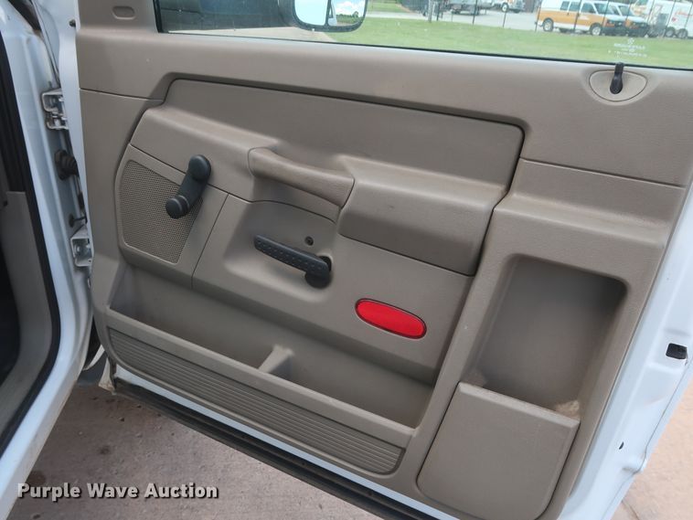 image for item GS9937 2008 Dodge Ram 4500  refrigerated truck