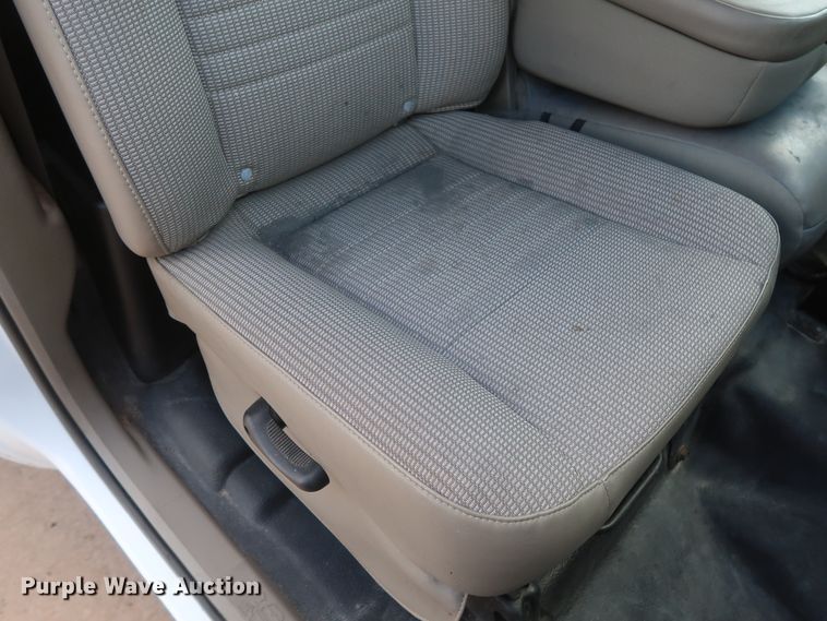 image for item GS9937 2008 Dodge Ram 4500  refrigerated truck