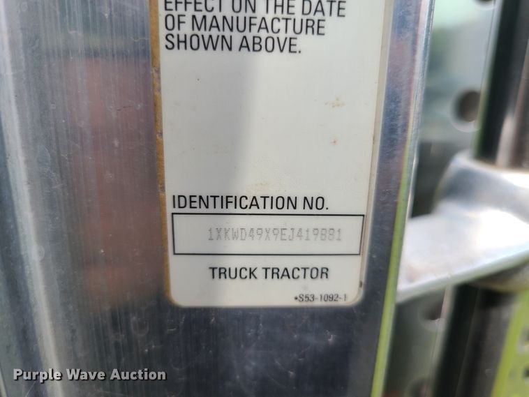 image for item GT9166 2014 Kenworth W900  semi truck