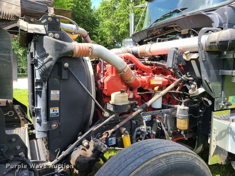 image for item GT9166 2014 Kenworth W900  semi truck