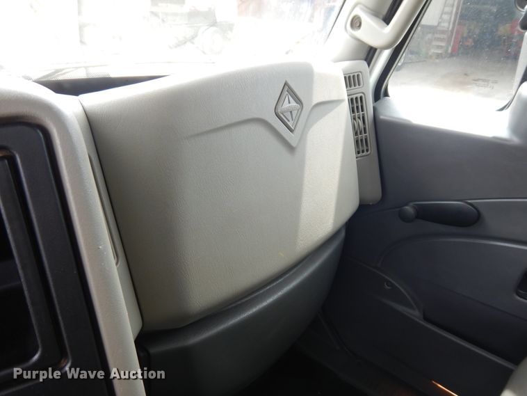 image for item GT9283 2012 International WorkStar 7600  semi truck