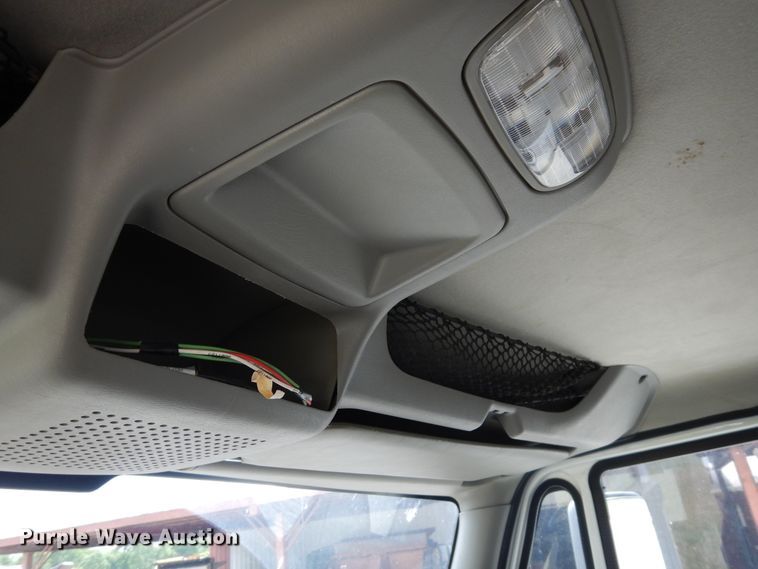 image for item GT9283 2012 International WorkStar 7600  semi truck