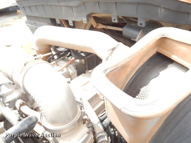 image for item GT9283 2012 International WorkStar 7600  semi truck