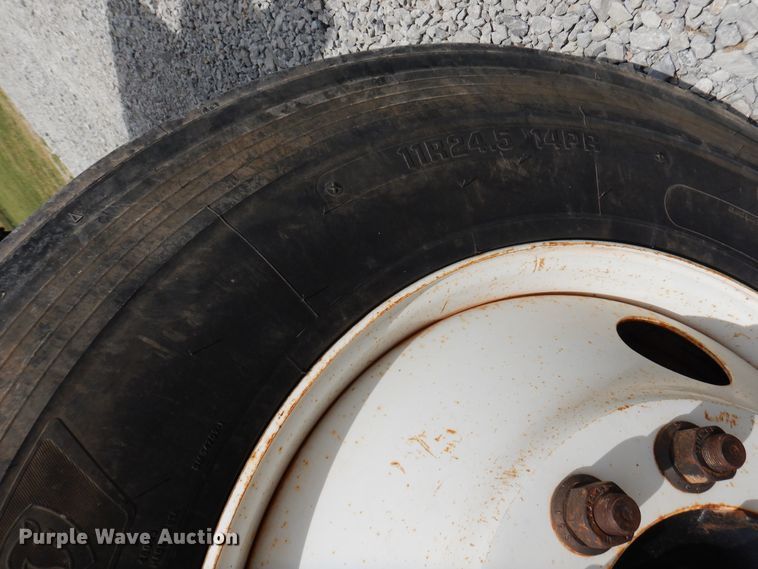 image for item GT9283 2012 International WorkStar 7600  semi truck